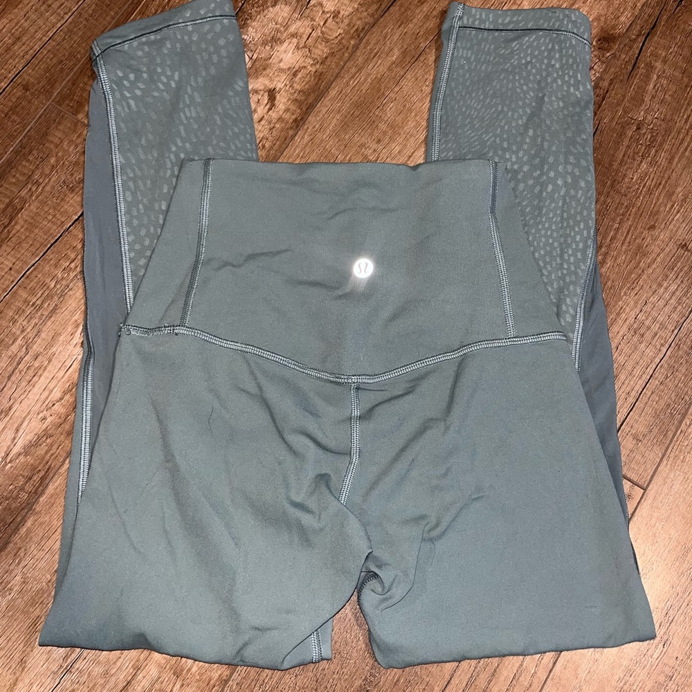 Lululemon Aligns - image 2